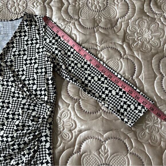 Talbots Surplice Wrap 3/4 Sleeves Blouse Top Size Small Petites - Picture 9 of 9